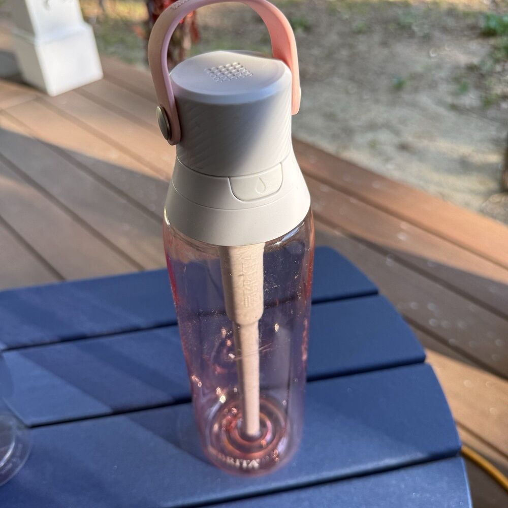 Brita Filtering Water Bottle W/ Filter 26 oz Clear Pink BPA Free Never Used